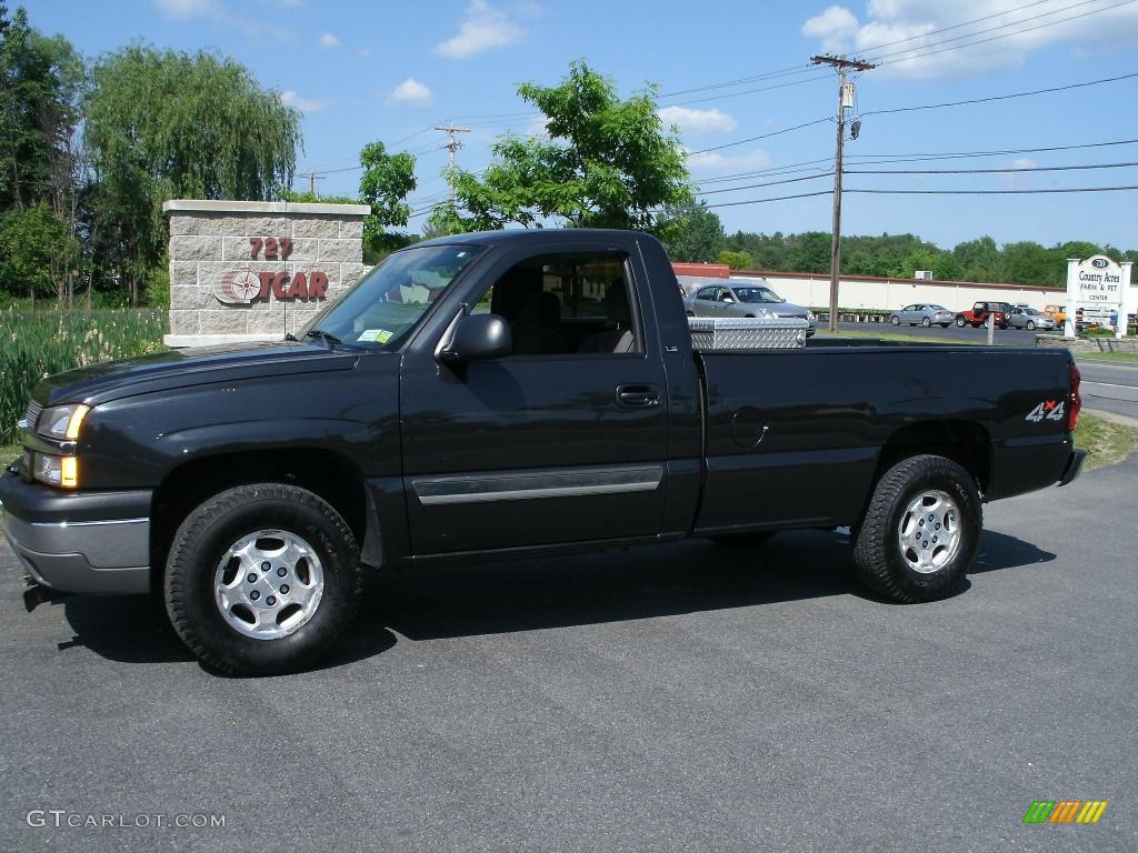 Dark Gray Metallic Chevrolet Silverado 1500