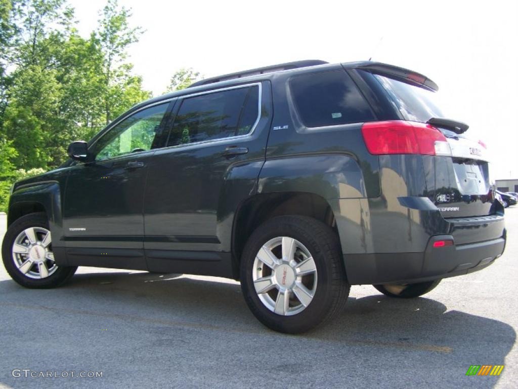 2010 Terrain SLE - Cyber Gray Metallic / Jet Black photo #4