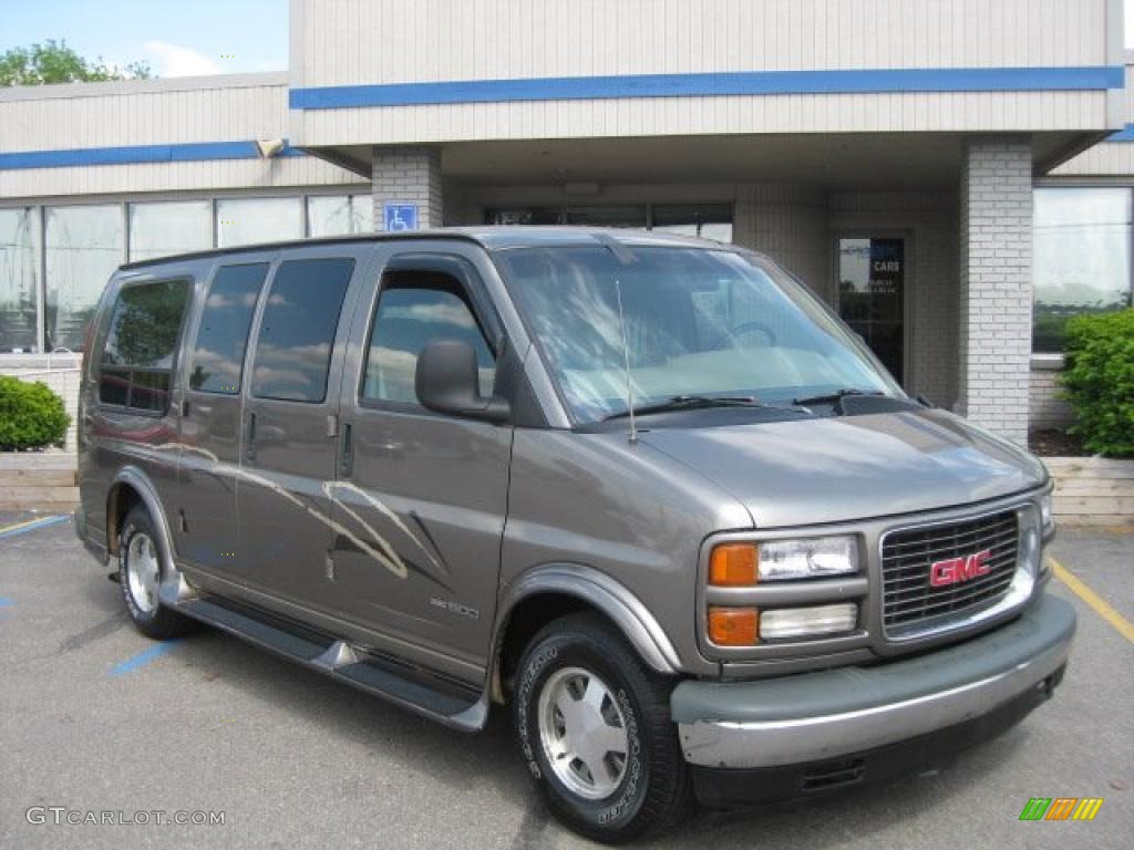 1999 Savana Van G1500 Passenger Conversion - Storm Gray Metallic / Neutral photo #4