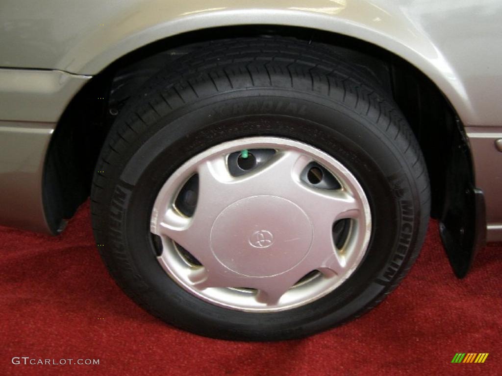 1999 Camry LE - Cashmere Beige Metallic / Gray photo #3