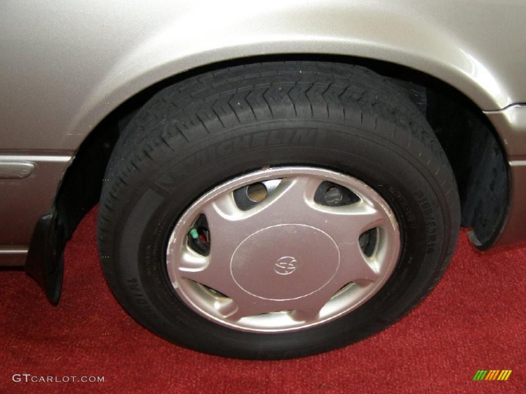 1999 Camry LE - Cashmere Beige Metallic / Gray photo #12