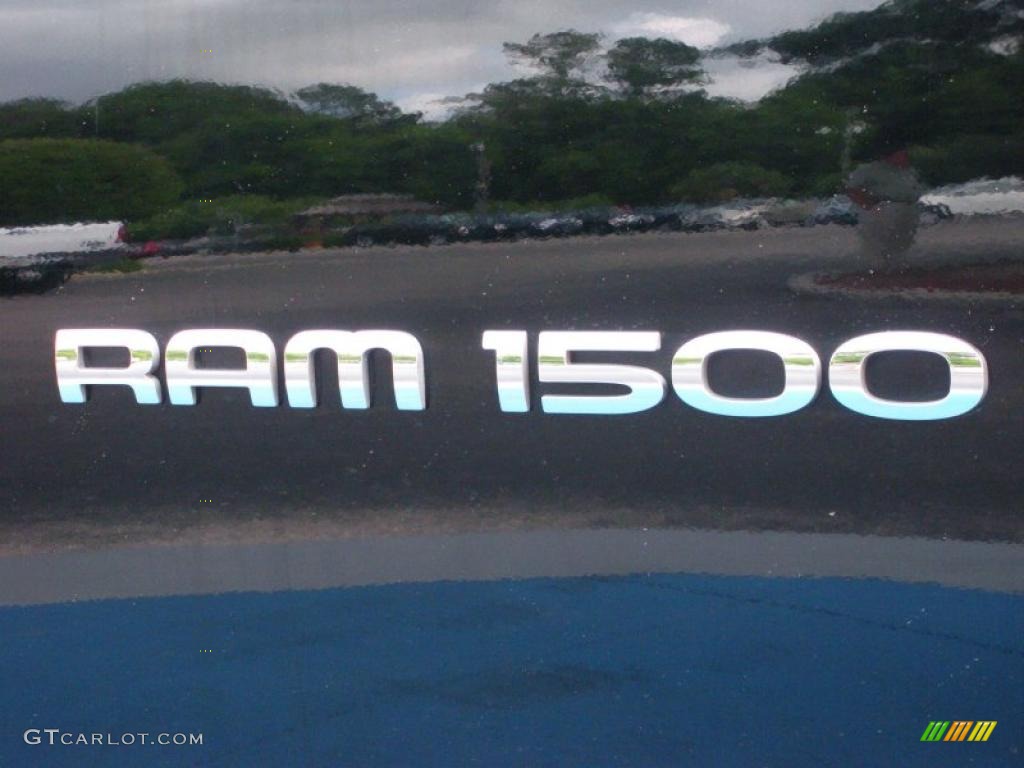2004 Ram 1500 Sport Quad Cab - Black / Dark Slate Gray photo #11
