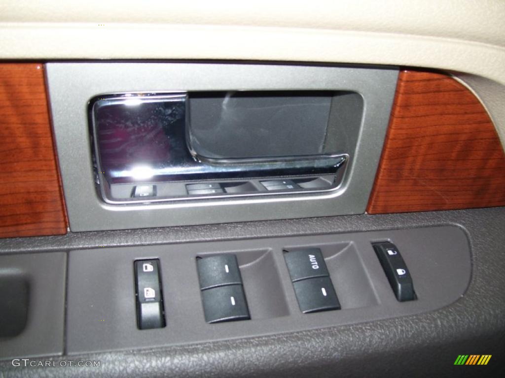 2010 F150 Lariat SuperCrew 4x4 - Tuxedo Black / Tan photo #9