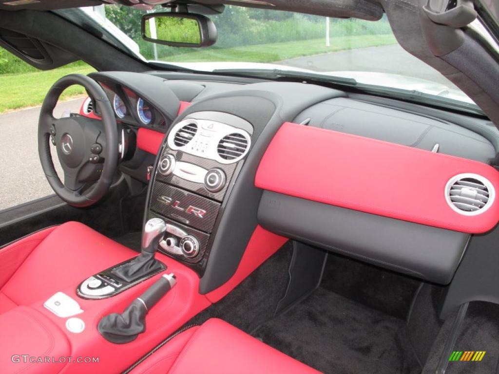 2009 Mercedes-Benz SLR McLaren Roadster 300SL Red Dashboard Photo #30537725