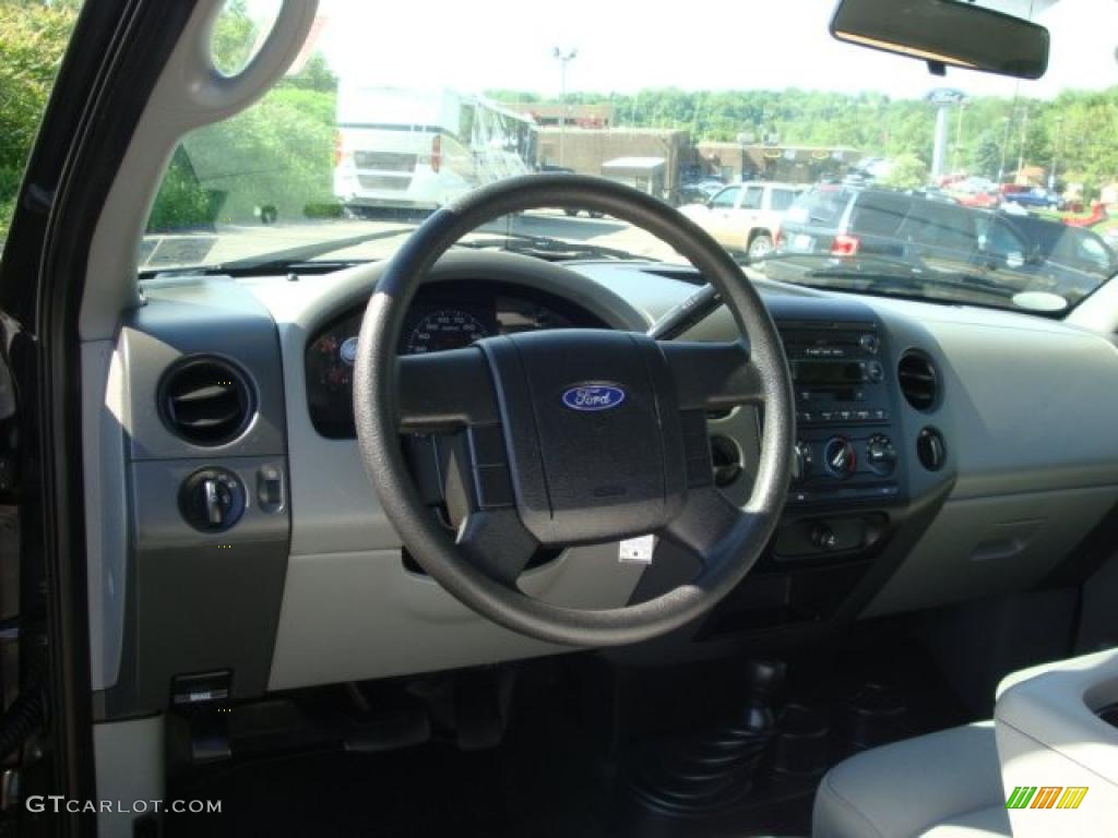 2004 F150 STX SuperCab 4x4 - Dark Shadow Grey Metallic / Dark Flint photo #14