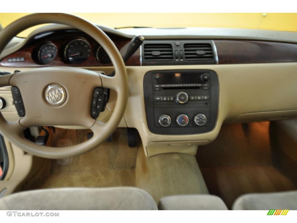 2006 Lucerne CX - Sandstone Metallic / Cashmere photo #7