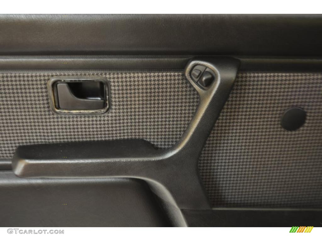 1987 3 Series 325es Coupe - Black / Black photo #11