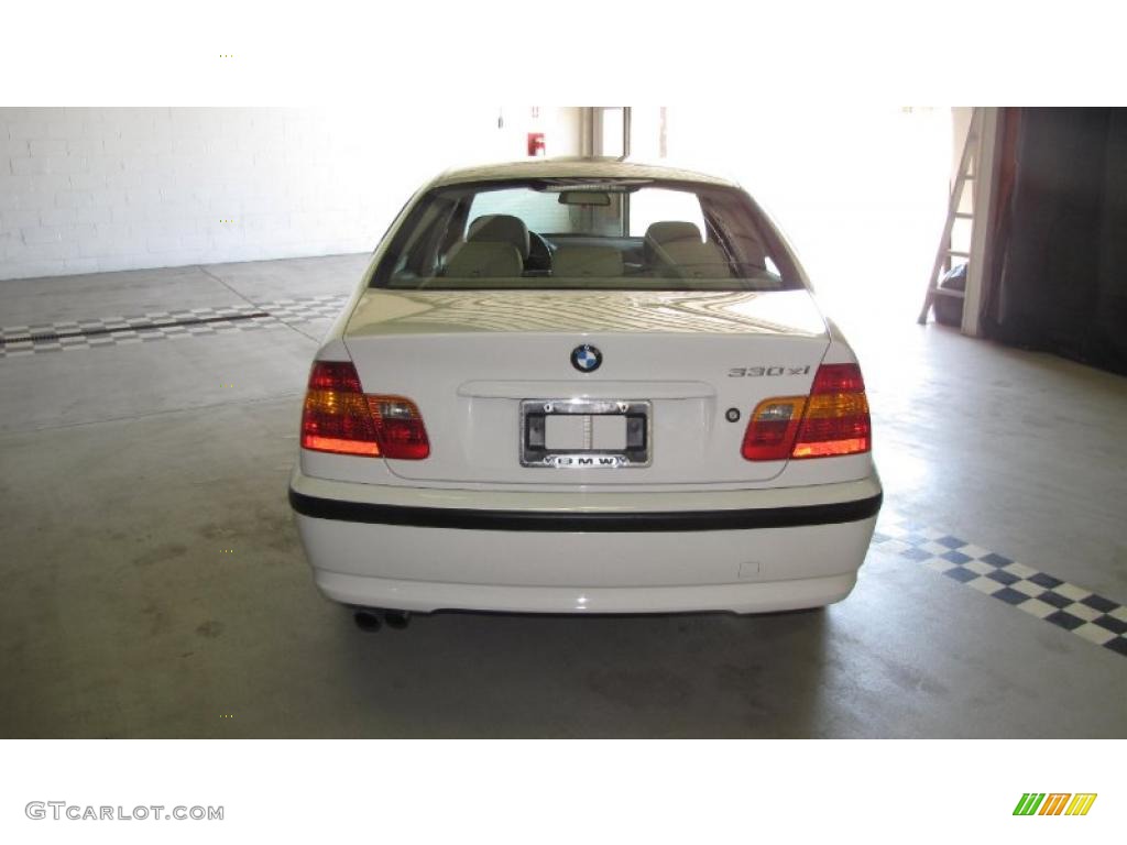 2003 3 Series 330xi Sedan - Alpine White / Beige photo #7