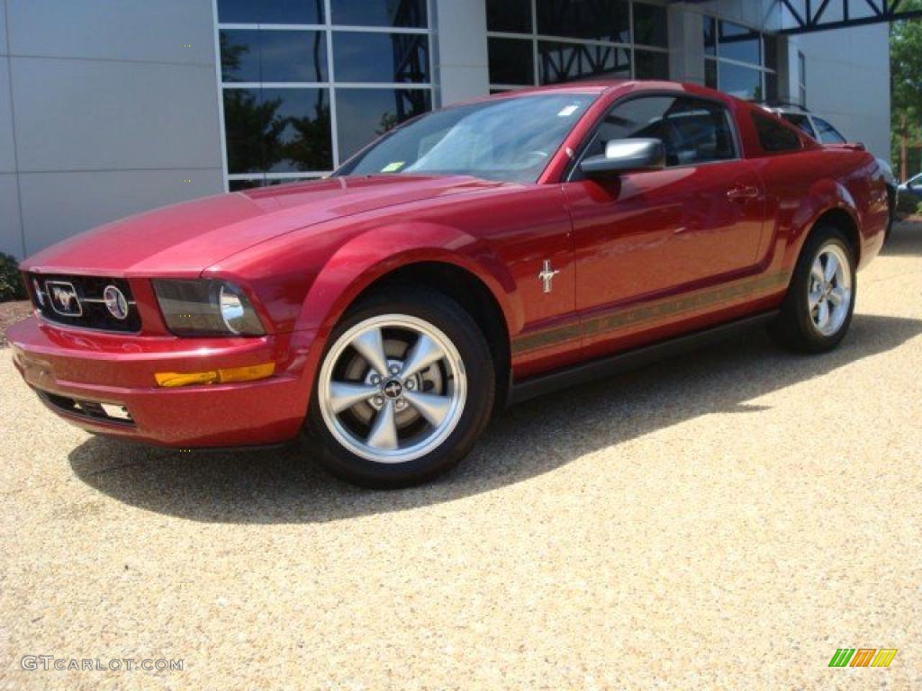 2007 Mustang V6 Premium Coupe - Redfire Metallic / Dark Charcoal photo #2