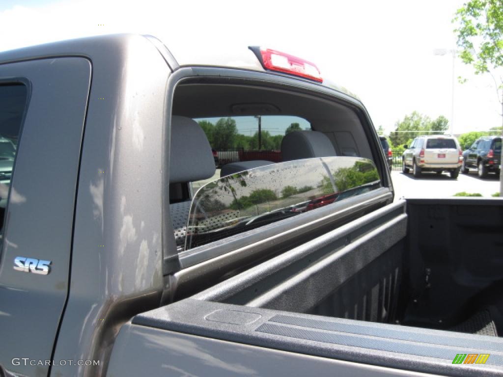 2008 Tundra SR5 CrewMax 4x4 - Pyrite Mica / Beige photo #29