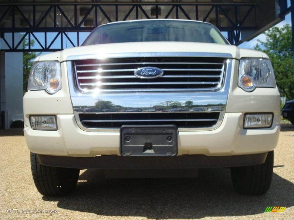 2006 Explorer Limited - Cashmere Tri-Coat / Camel photo #8