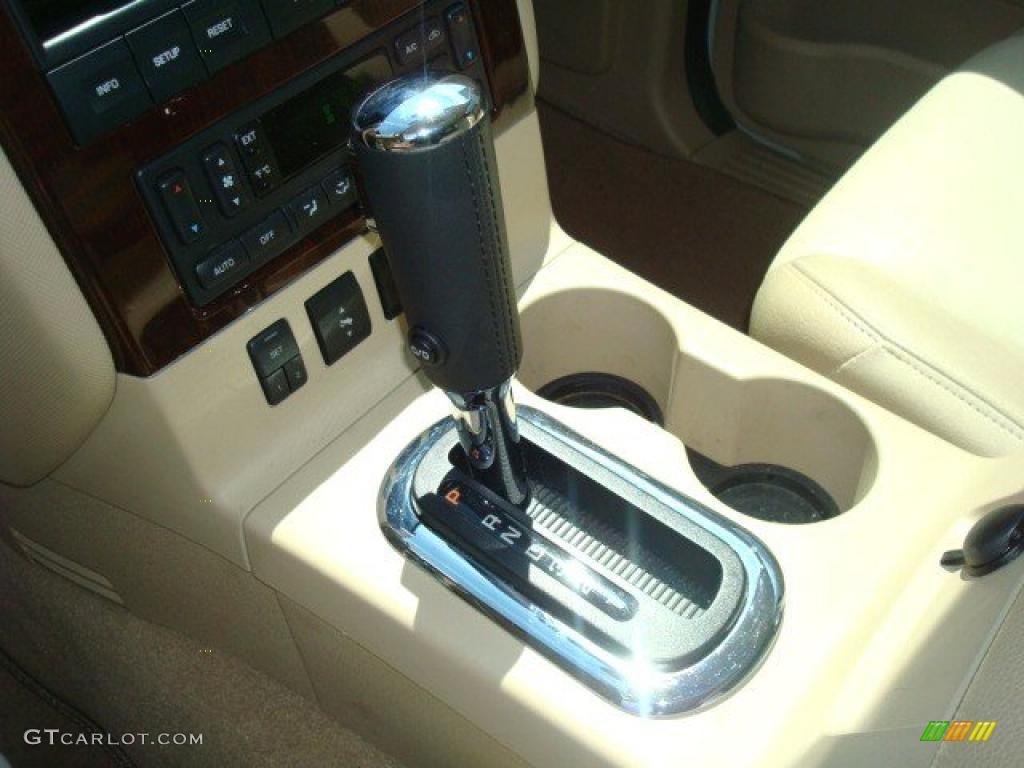 2006 Explorer Limited - Cashmere Tri-Coat / Camel photo #19