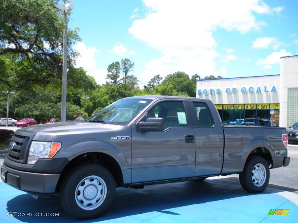 2010 F150 XL SuperCab - Sterling Grey Metallic / Medium Stone photo #1