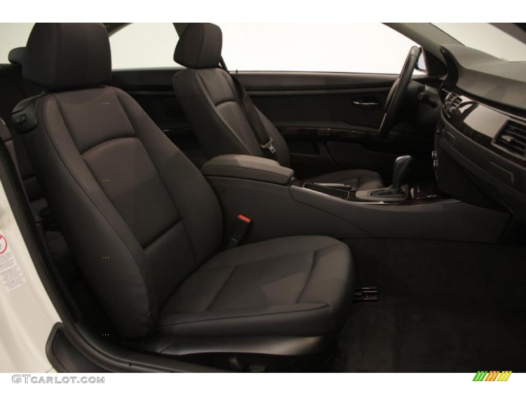 2007 3 Series 328xi Coupe - Alpine White / Black photo #18