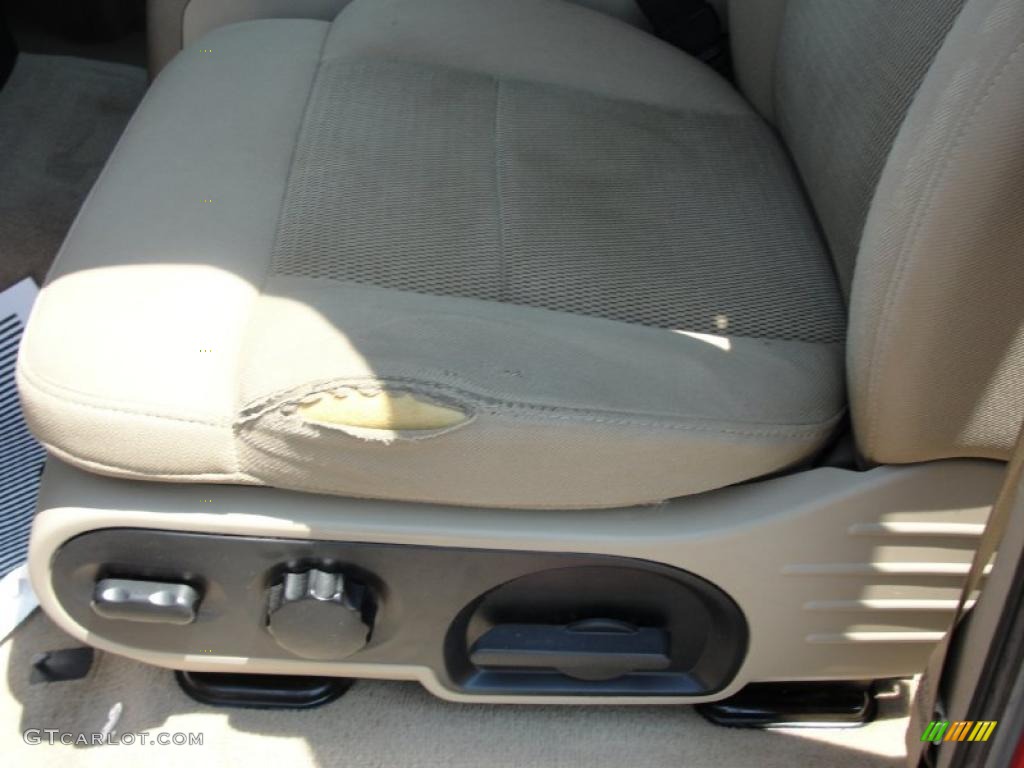 2005 F150 XLT SuperCrew - Bright Red / Tan photo #35
