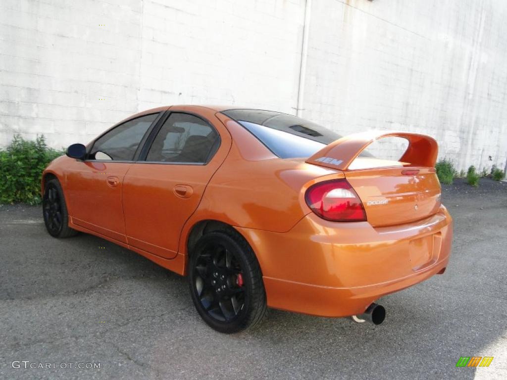 2005 Neon SRT-4 - Orange Blast Pearlcoat / Dark Slate Gray photo #10