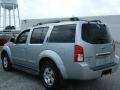 2006 Silver Lightning Metallic Nissan Pathfinder SE  photo #3