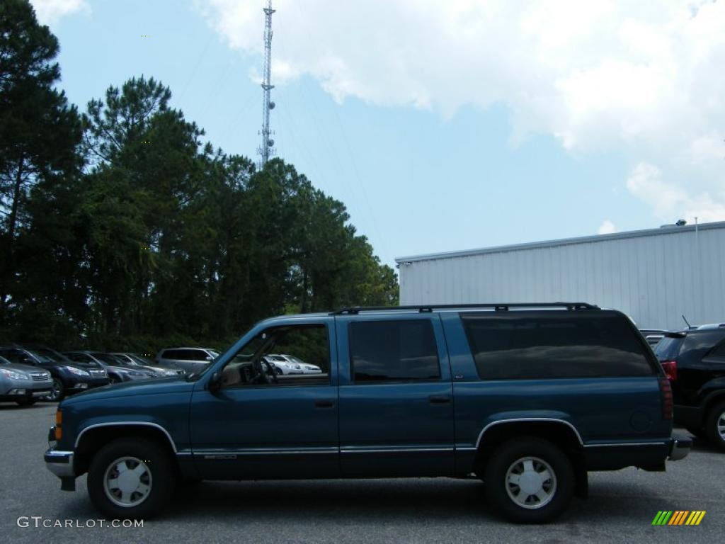 1995 Suburban C1500 - Medium Dark Teal Metallic / Tan photo #2