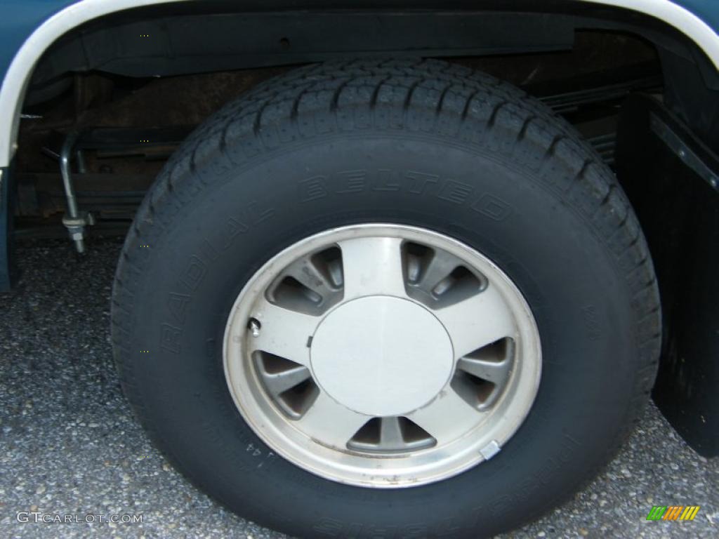 1995 Suburban C1500 - Medium Dark Teal Metallic / Tan photo #11