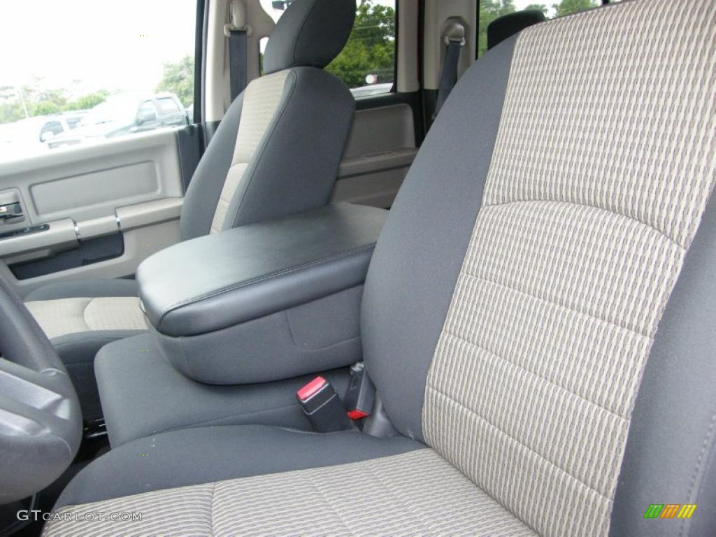 2010 Ram 1500 SLT Quad Cab - Inferno Red Crystal Pearl / Dark Slate/Medium Graystone photo #14