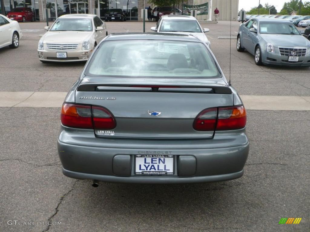 2003 Malibu LS Sedan - Medium Gray Metallic / Neutral Beige photo #5