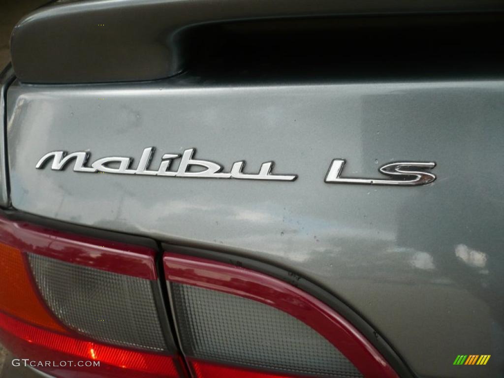 2003 Malibu LS Sedan - Medium Gray Metallic / Neutral Beige photo #12
