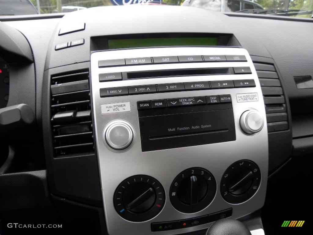 2007 MAZDA5 Sport - Whitewater Pearl Mica / Black photo #19