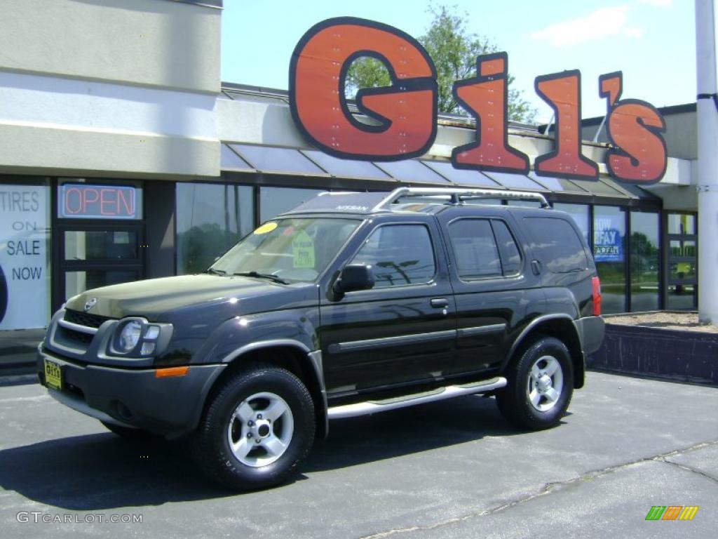 2004 Xterra SE 4x4 - Super Black / Gray photo #1