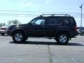Super Black - Xterra SE 4x4 Photo No. 4