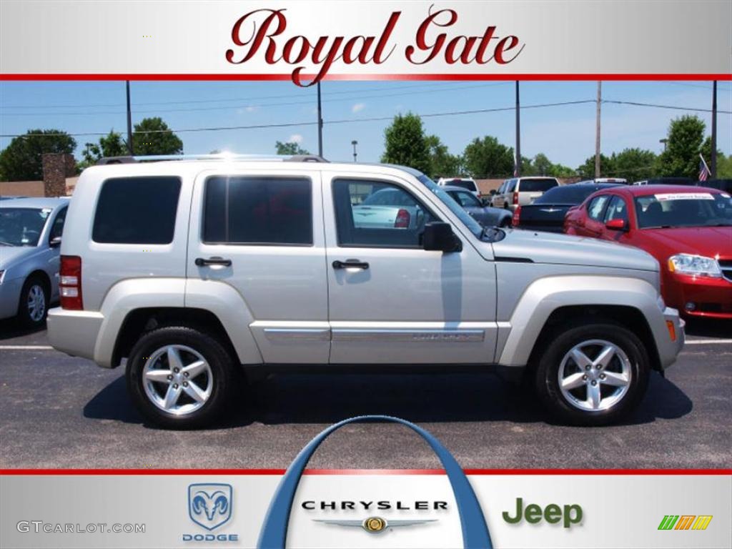 Light Graystone Pearl Jeep Liberty