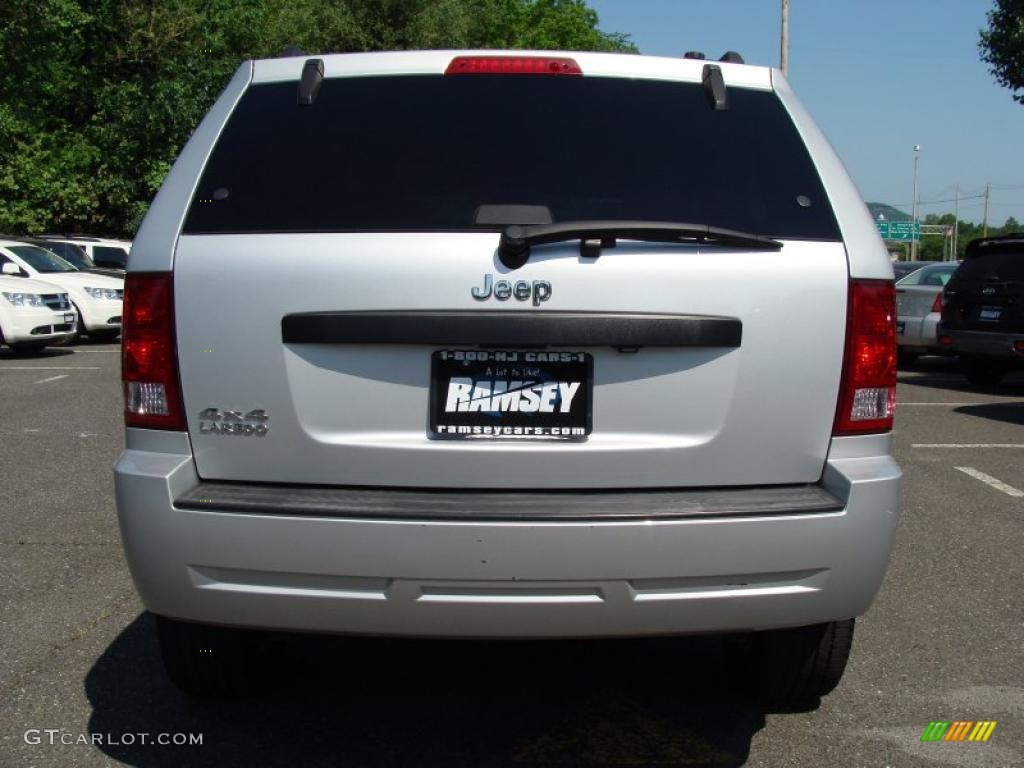 2008 Grand Cherokee Laredo 4x4 - Bright Silver Metallic / Dark Slate Gray photo #5