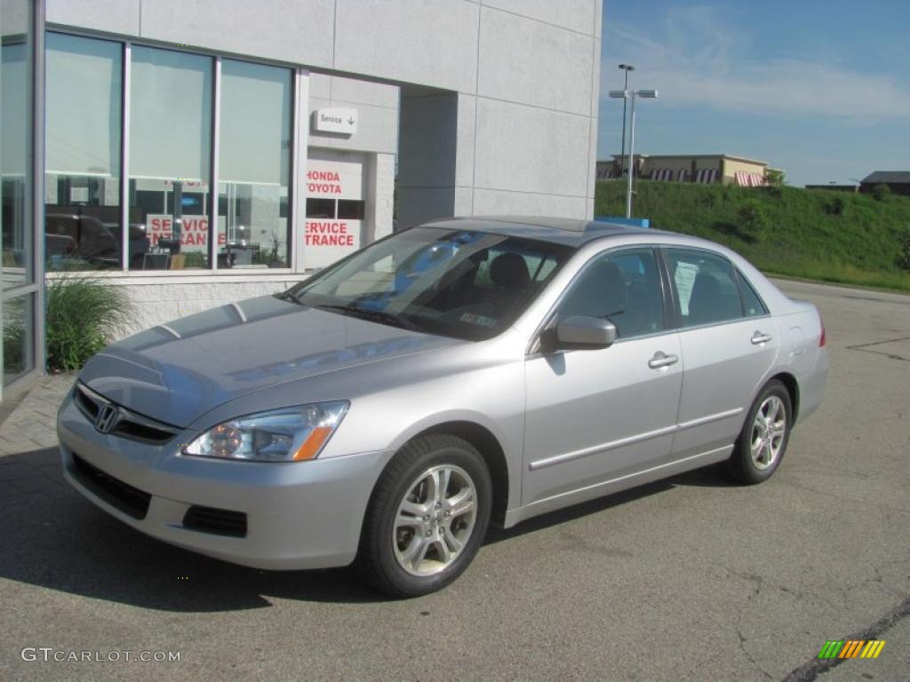 2006 Accord EX-L Sedan - Alabaster Silver Metallic / Black photo #2