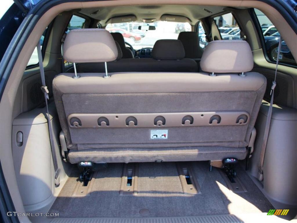 2003 Voyager LX - Midnight Blue Pearl / Sandstone photo #5