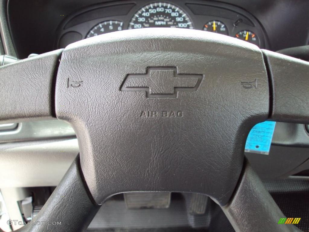 2005 Silverado 1500 Regular Cab - Summit White / Dark Charcoal photo #19