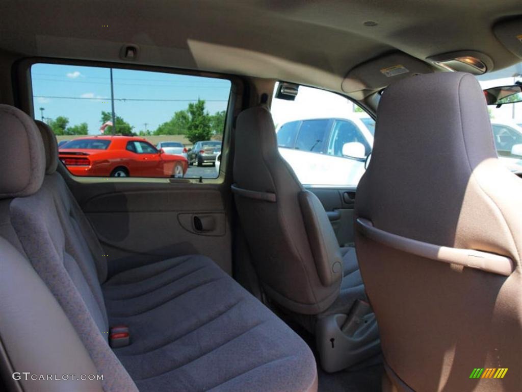 2003 Voyager LX - Midnight Blue Pearl / Sandstone photo #9