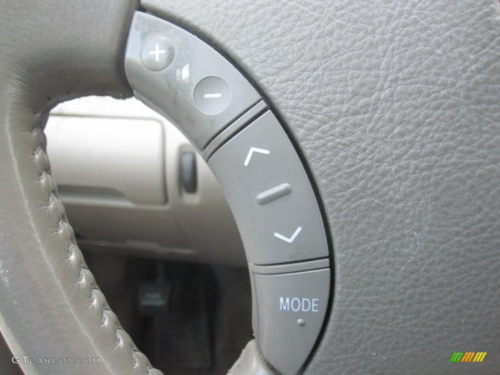 2005 Camry XLE V6 - Desert Sand Mica / Taupe photo #13
