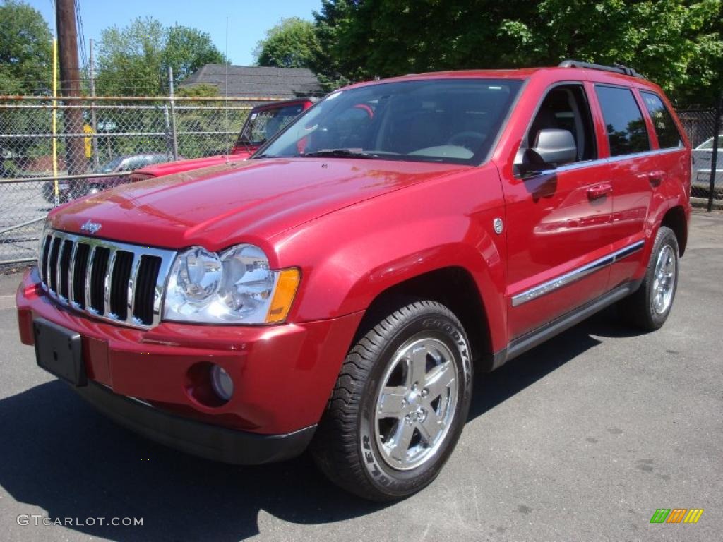 2005 Grand Cherokee Limited 4x4 - Inferno Red Crystal Pearl / Medium Slate Gray photo #1