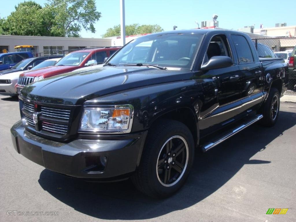 2008 Dakota Sport Crew Cab - Brilliant Black / Dark Slate Gray/Medium Slate Gray photo #1