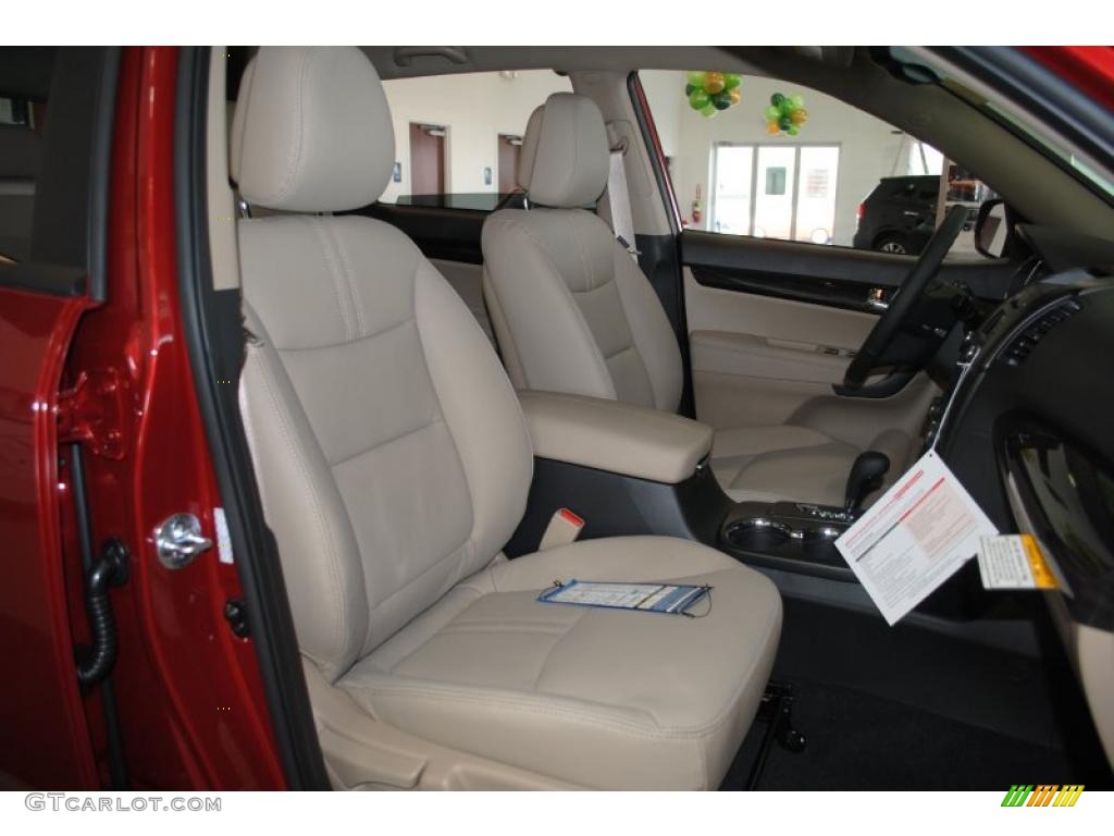 2011 Sorento EX AWD - Spicy Red / Beige photo #22