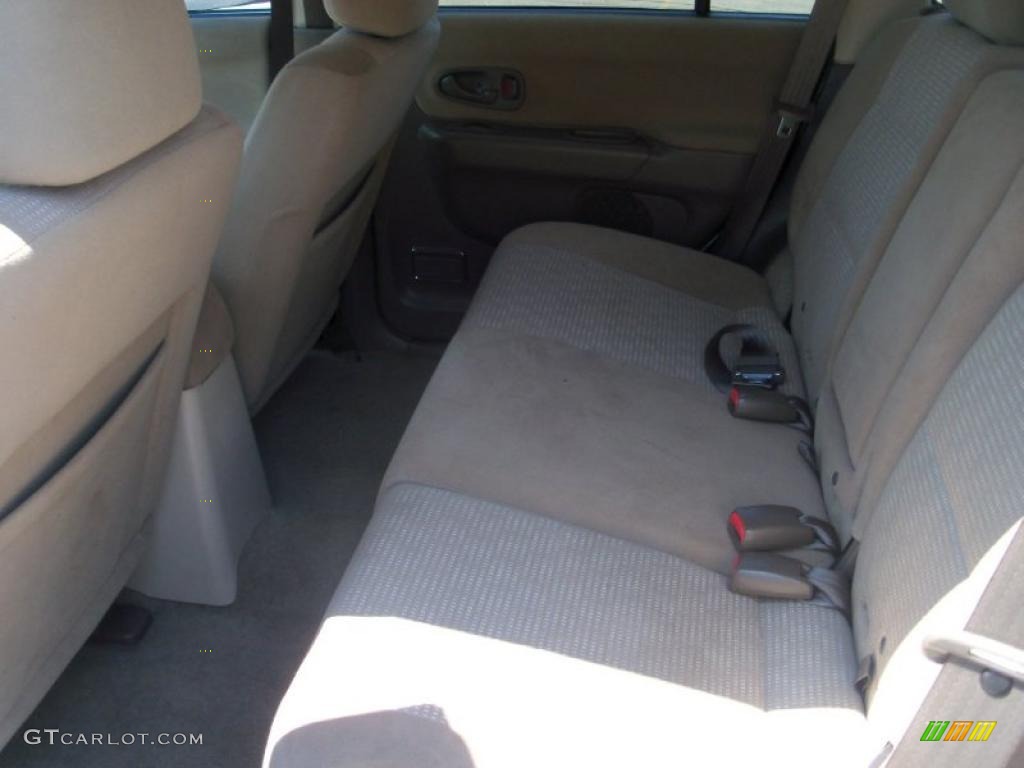 2003 Montero Sport XLS 4x4 - Summit White / Tan photo #3