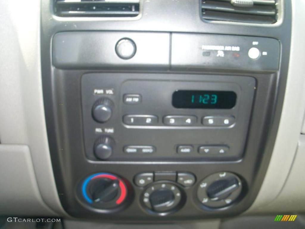 2005 Colorado Z71 Extended Cab - Victory Red / Medium Dark Pewter photo #4