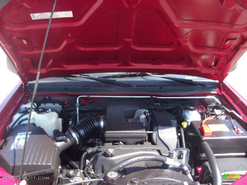 2005 Colorado Z71 Extended Cab - Victory Red / Medium Dark Pewter photo #13