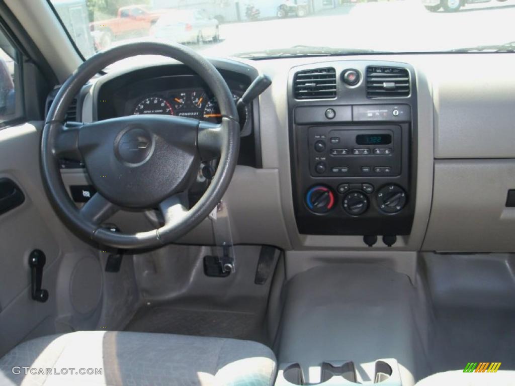 2005 Colorado Z71 Extended Cab - Victory Red / Medium Dark Pewter photo #20