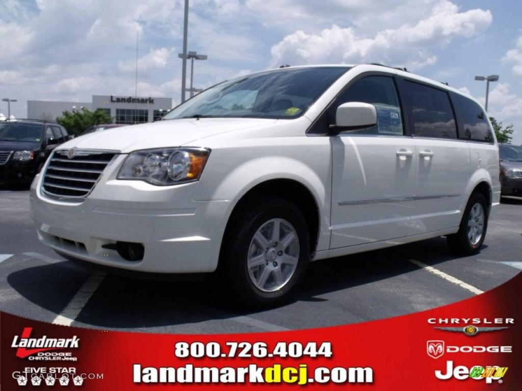 Stone White Chrysler Town & Country