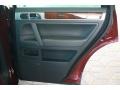 Cranberry Red Metallic - Touareg 2 VR6 Photo No. 26