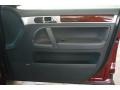 Cranberry Red Metallic - Touareg 2 VR6 Photo No. 30