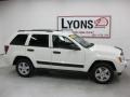 2005 Stone White Jeep Grand Cherokee Laredo 4x4  photo #21