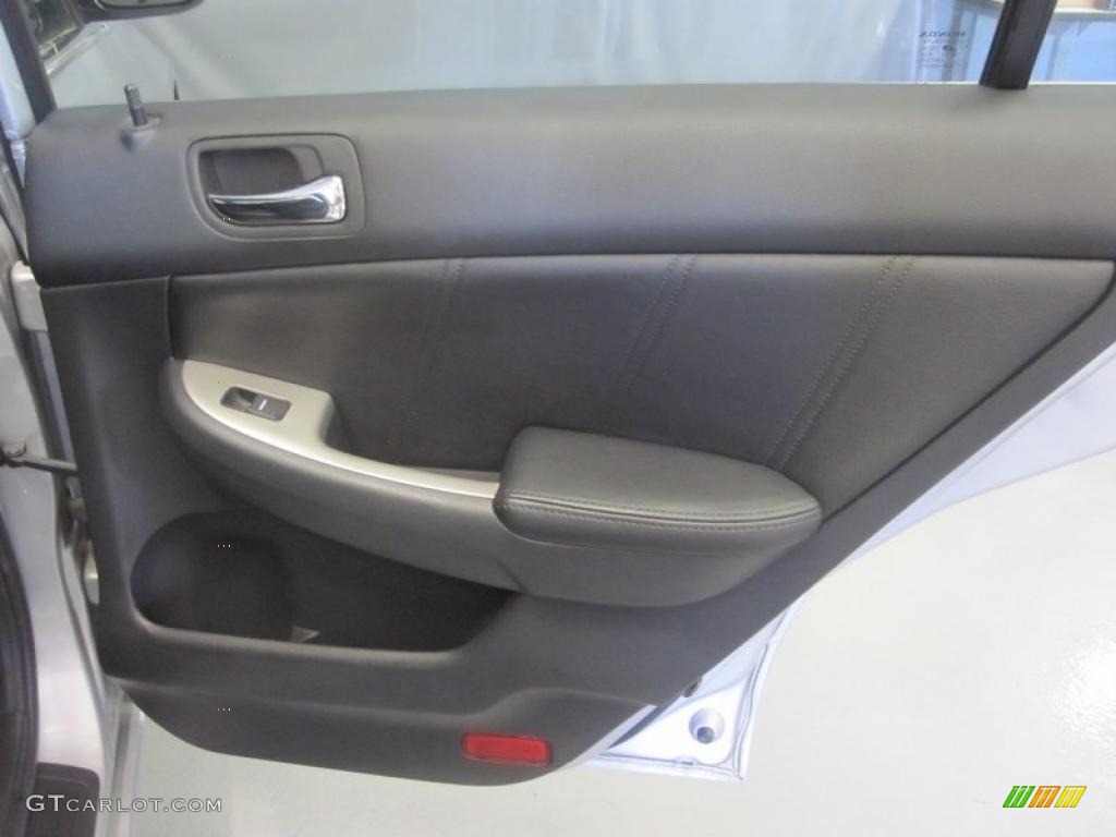 2003 Accord EX V6 Sedan - Satin Silver Metallic / Black photo #9