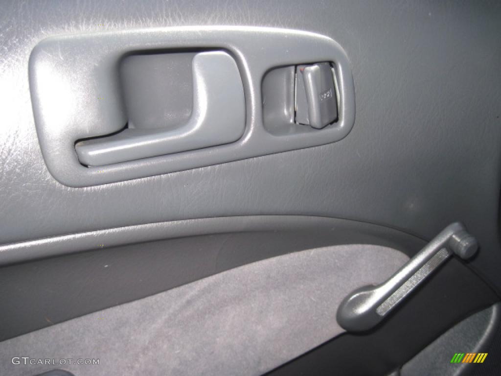 1999 Civic DX Hatchback - Vogue Silver Metallic / Dark Gray photo #25