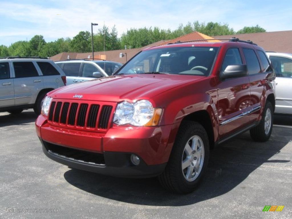 2010 Grand Cherokee Laredo 4x4 - Inferno Red Crystal Pearl / Dark Slate Gray photo #1